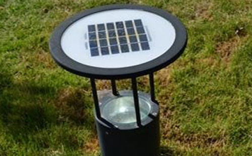 别墅庭院氛围营造：固原草坪灯选型与布光技巧