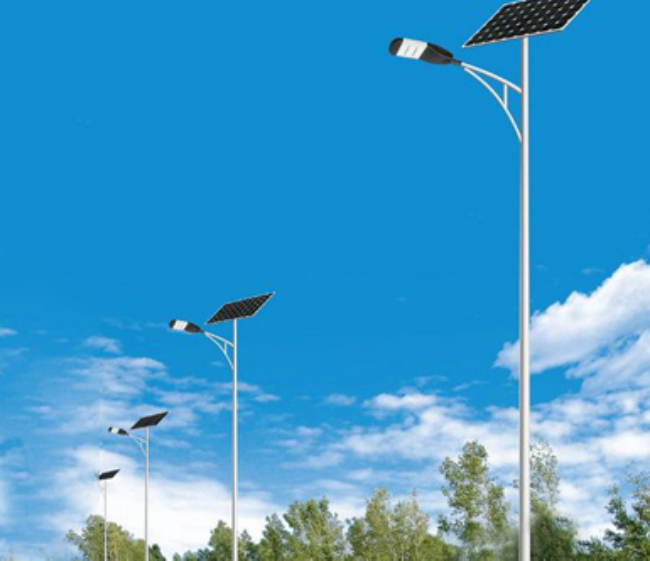 固原太阳能路灯维护时，这些细节别忽略！